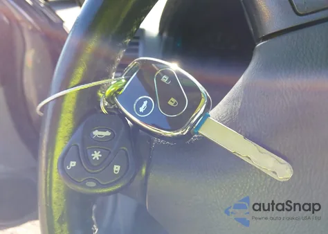 2004 Honda Accord 2.4 Ex z USA, uszkodzony, nr VIN 1HGCM568X4A090643